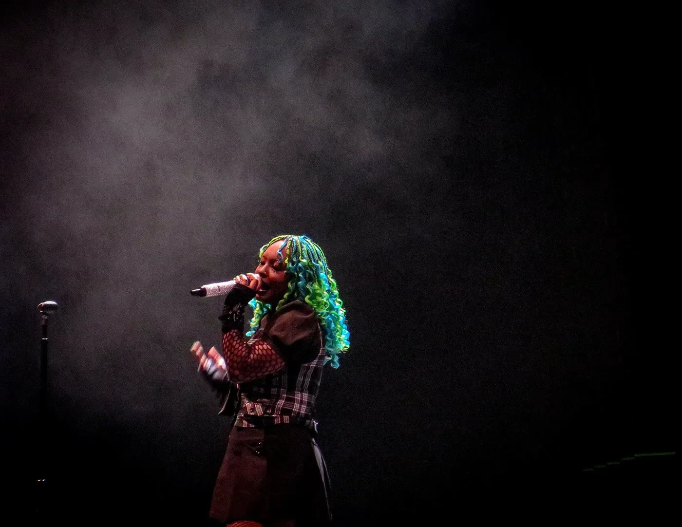 Photo 2 — Mother Mother & Cavetown – Grief Chapter Tour, Rogers Arena