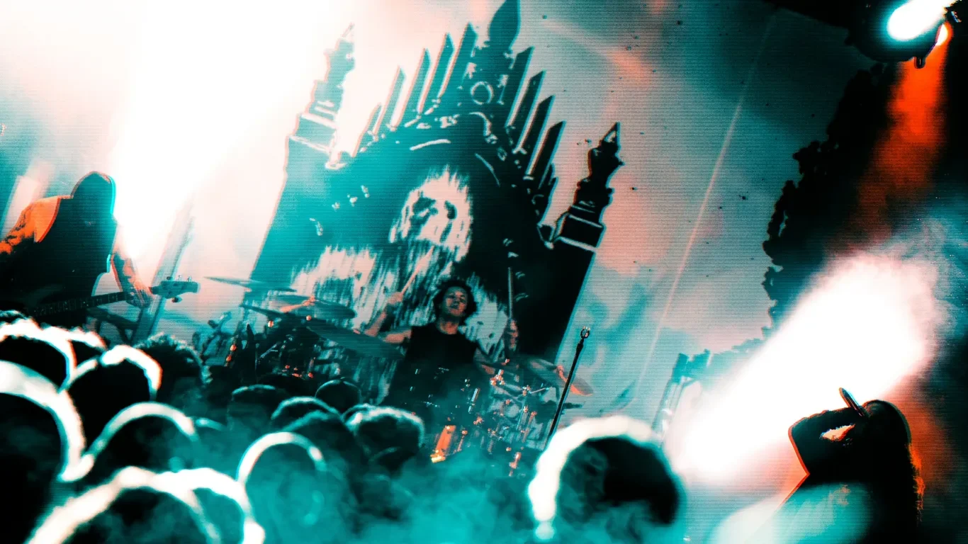 Fit For A King performing