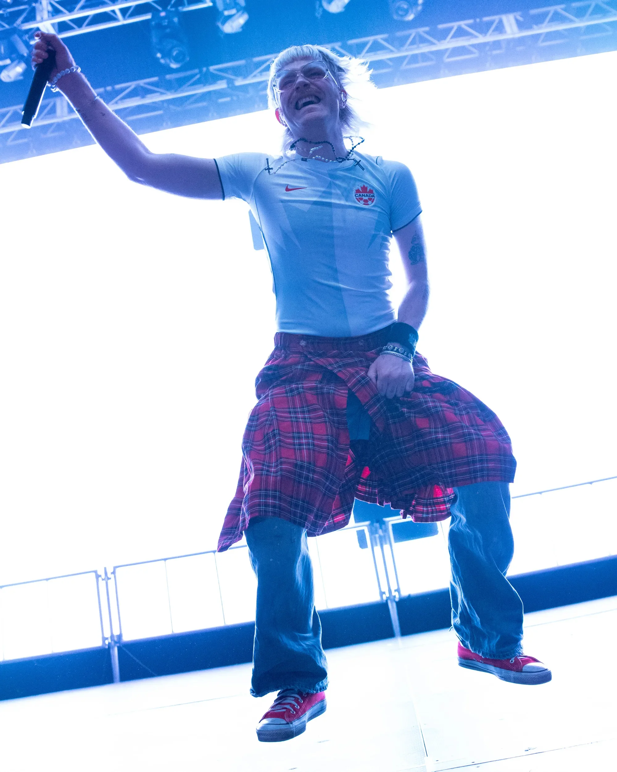 Joost Klein performing at Harbour Event Centre