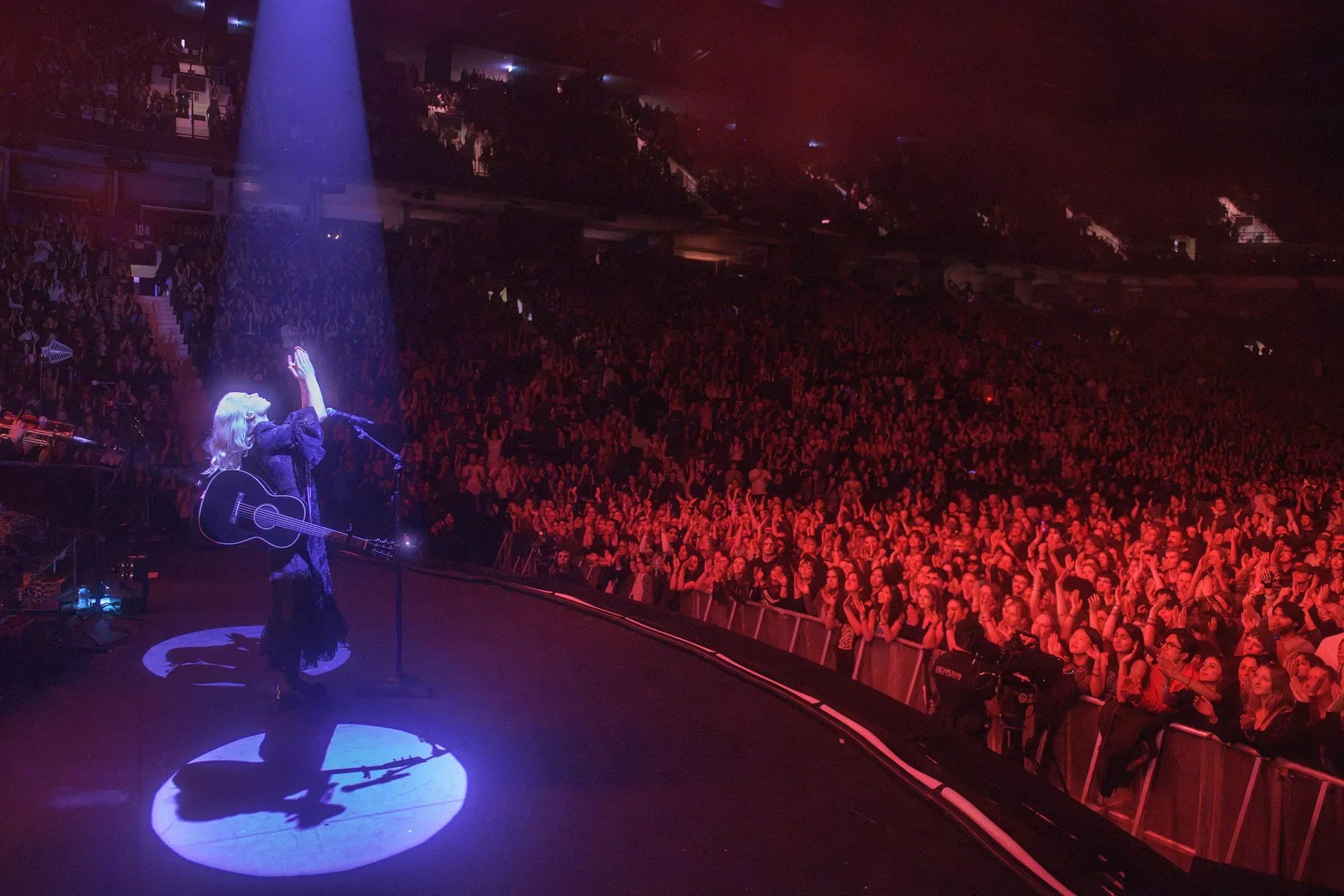 Photos of Phoebe Bridgers at rogers-arena, Vancouver