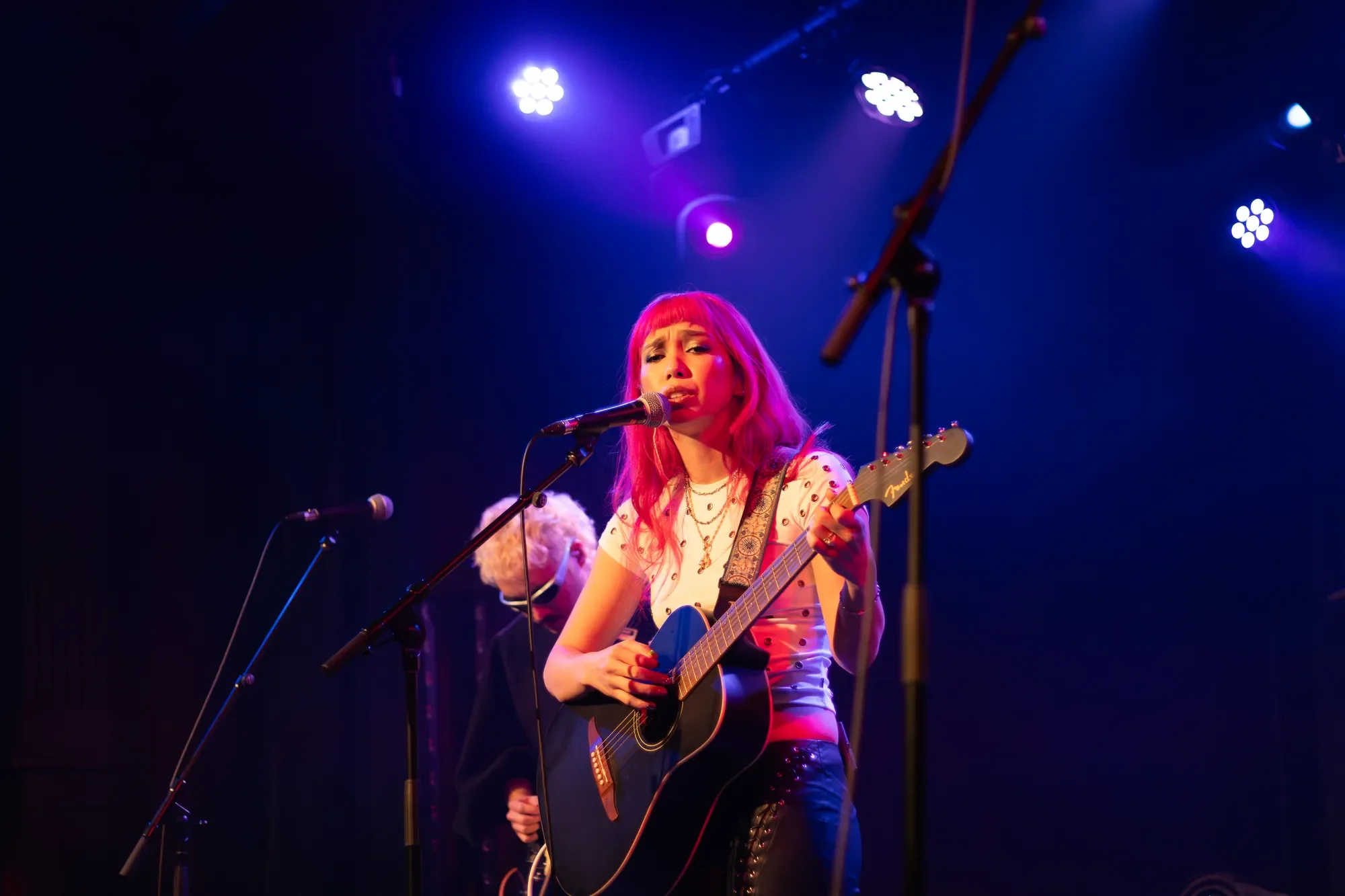 Lulu Simon sharing unreleased music at The Wise Hall